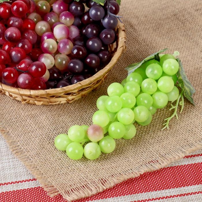 Муляж "Виноград круглый" 17 см, микс