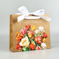 Пакет ламинированный с лентой &laquo;Самой нежной&raquo;, M 30 &times; 9 &times; 26 см