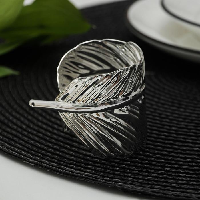 Кольцо для салфетки &laquo;Лист&raquo;, 6,5&times;4,5&times;5 см, цвет серебряный