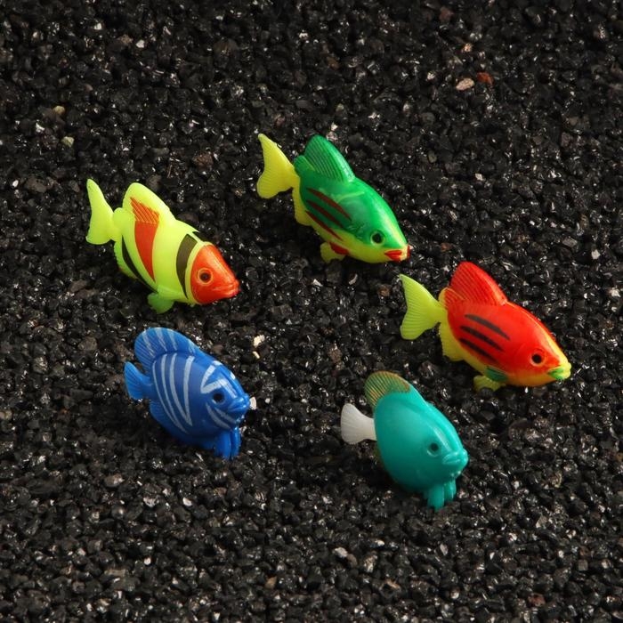 Декор для аквариума "Рыбки", набор 5 шт, 5,5 х 4,2 х 1,7 см