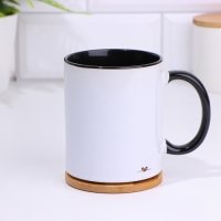 Кружка именная, сублимация "Лёшадь", дно черного цвета