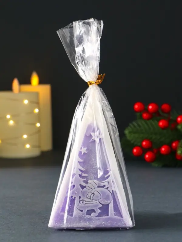 Свеча новогодняя пирамида Дед Мороз" 70х120 мм, фиолетовый