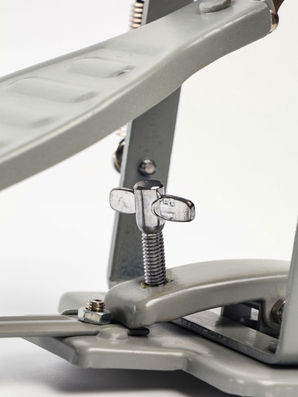 Педаль для бас-барабана Music Life белая