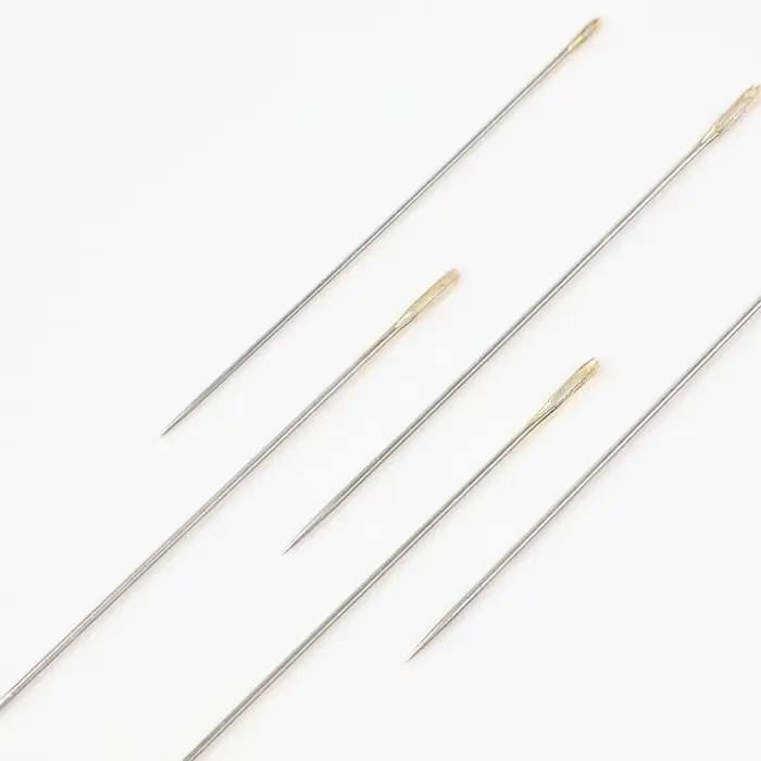 Иглы швейные в пластиковой коробочке, с золотым ушком, 30 шт., чёрные