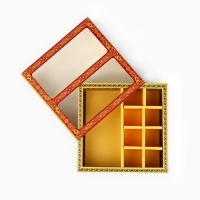 Коробка под 8 конфет и шоколад с ячейками &laquo;Счастья в Новом году!&raquo;, 18 х 18 х 4 см, Новый год