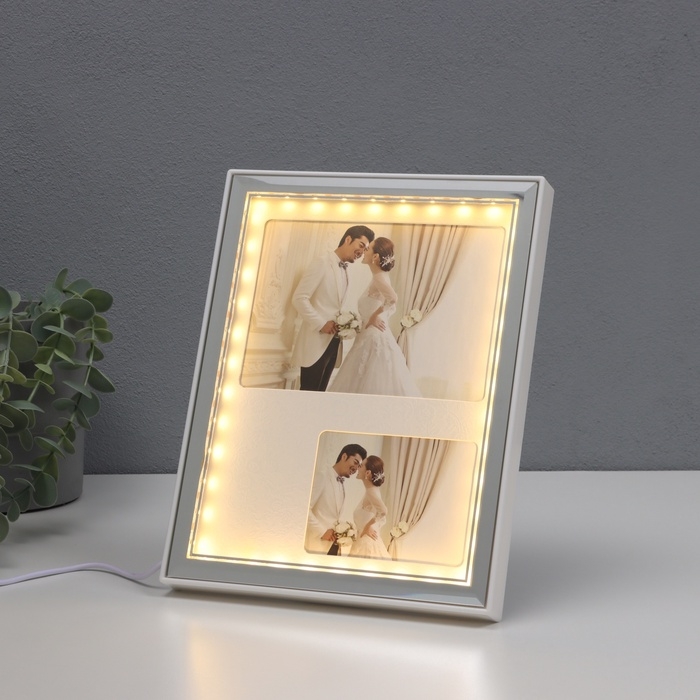 Фоторамка пластик на 2 фото 6х8,5 и 9х13 см "Яркие моменты" свет от USB, серебро 18х2х23 см   107050
