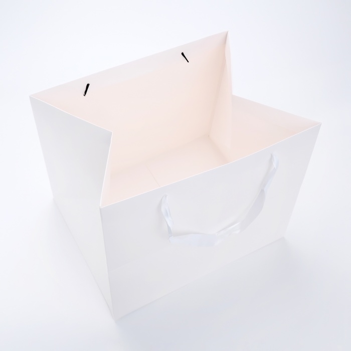 Пакет подарочный с широким дном  35 х 29 х 28 см, белый