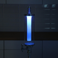 Башня пивная &laquo;Петронас&raquo;, 3 л, колба с подсветкой, 2 батарейки, цвет металлик