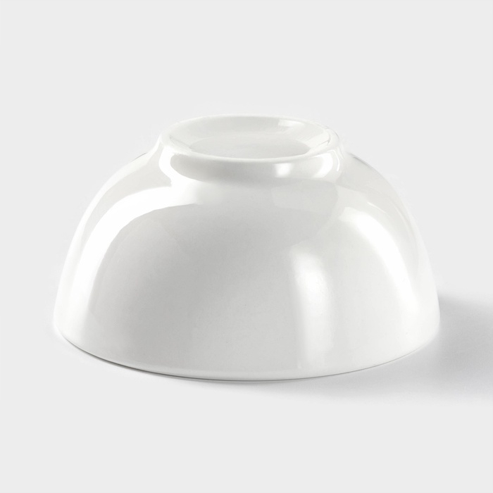 Салатник фарфоровый толстостенный Доляна White Label, 170 мл, d=10 см, цвет белый