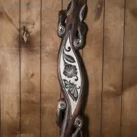 Панно настенное дерево "Геккон коричневый с бабочкой и цветком" 1,5х15х100 см