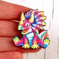 Деревянный значок &laquo;Трицератопс&raquo;