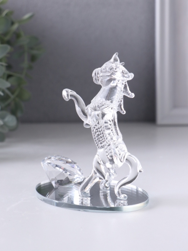 Сувенир стекло "Конь на дыбах, с бриллиантом" 8,5х6х9,5 см