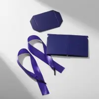 Коробочка подарочная складная &laquo;Презент&raquo; 6&times;6&times;6, фиолетовая