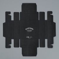 Коробка для конфет, кондитерская упаковка, 4 ячейки, &laquo;Настоящему мужчине&raquo;, 10.5 х 10.5 х 3.5 см