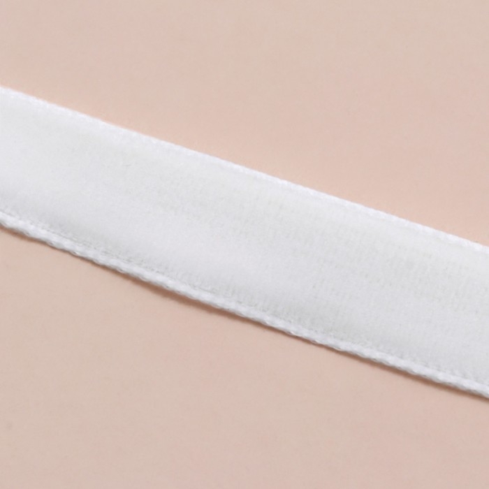 Лента бархатная, 10 мм, 18 &plusmn; 1 м, цвет белый №01