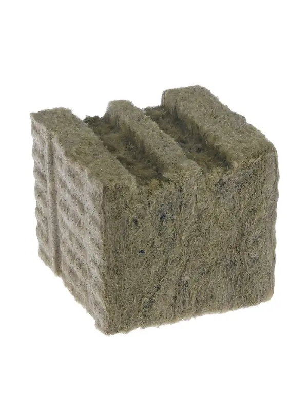 Субстрат минераловатный &laquo;Эковер&raquo;, в кубе, для рассады и гидропоники, отверстие 20 &times; 15 мм, 7.5 &times; 7.5 &times; 6.5 см