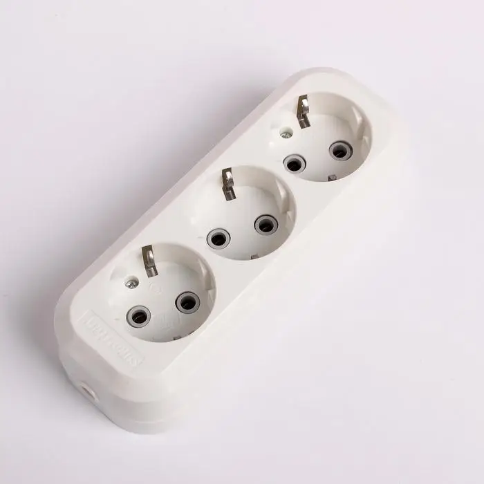 Колодка Smartbuy, 3 розетки, 16 А, 3500 Вт, с з/к, белая