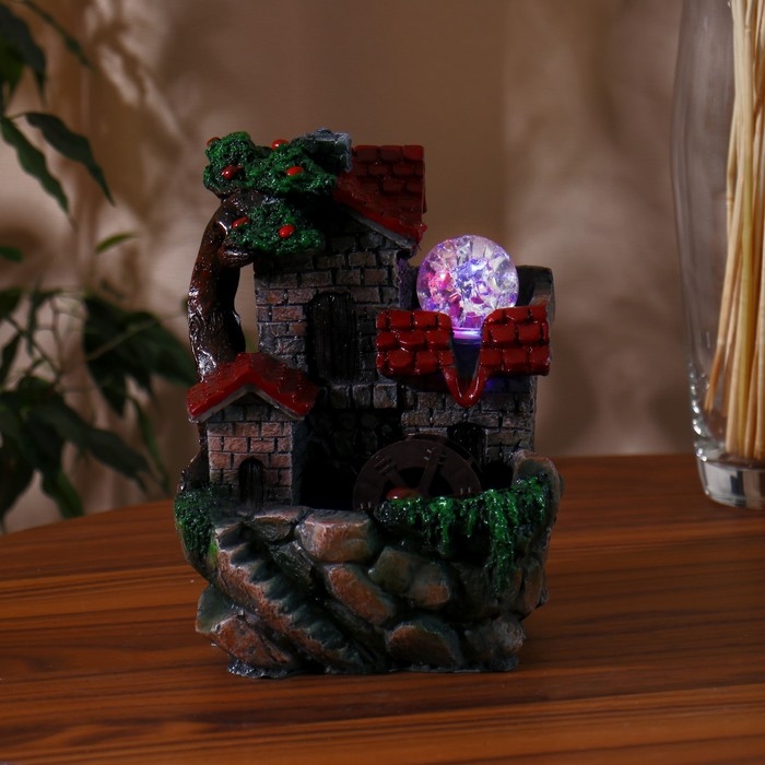 Фонтан "Дом на пригорке" 10х14х19 см (с подсветкой)