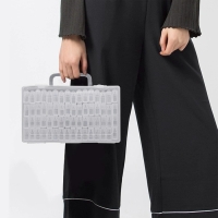 Набор баночек для рукоделия, 64 баночки, 1,5 &times; 3 &times; 5 см, в контейнере, 13 &times; 22 &times; 5 см, с наклейками, цвет прозрачный