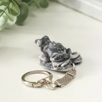 Брелок "Лягушка на листе маленькая" 2 см