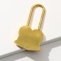 Замок свадебный &laquo;Совет да любовь&raquo;.