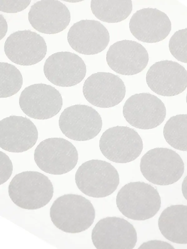 Развивающая книга с бомбошками, 133 липучки