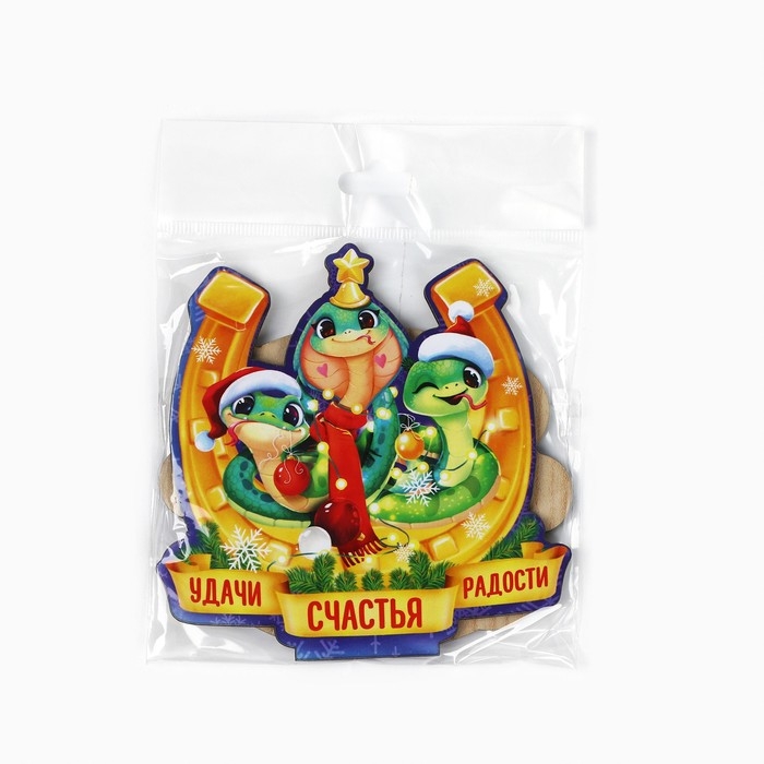 Оберег новогодний на подставке &laquo;Удачи, счастья, радости&raquo;, 10 х 8,1 см.