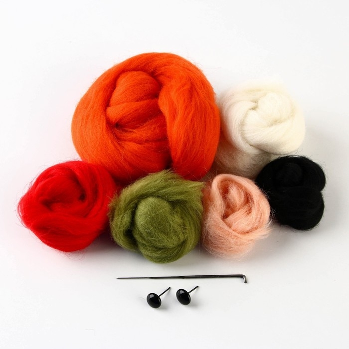 Новогодний набор для создания игрушки из шерсти &laquo;Новый год! Корги в шапочке&raquo;