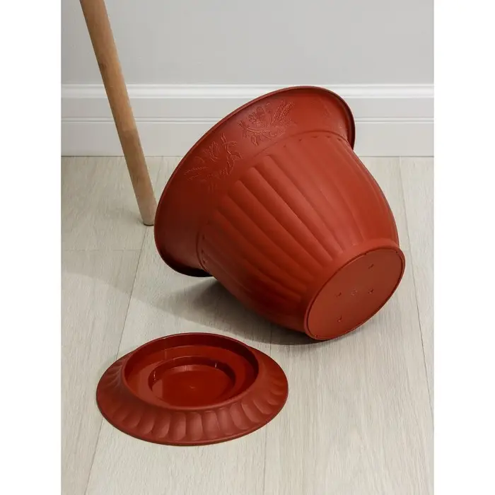 Горшок для цветов &laquo;Венеция&raquo;, 10 л, пластиковый, коричневый