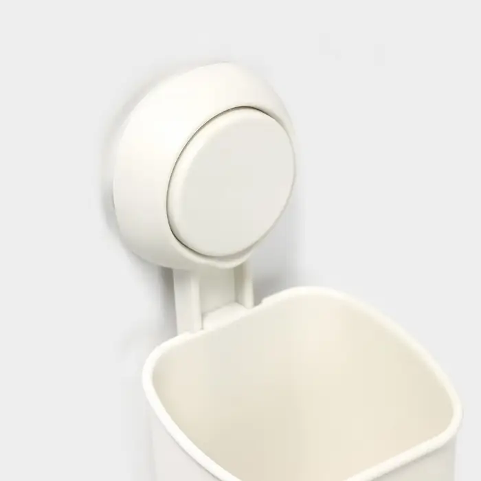 Стакан для зубных щёток на вакуумной присоске, пластик, 9&times;7,7&times;19 см, белый