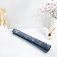 Коврик противоскользящий Доляна &laquo;Вьющиеся цветы&raquo;, 45&times;100 см, цвет серый