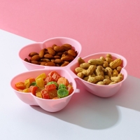 Менажница Доляна &laquo;Сердечки&raquo;, 3 секции, 23&times;21,5 см, цвет МИКС