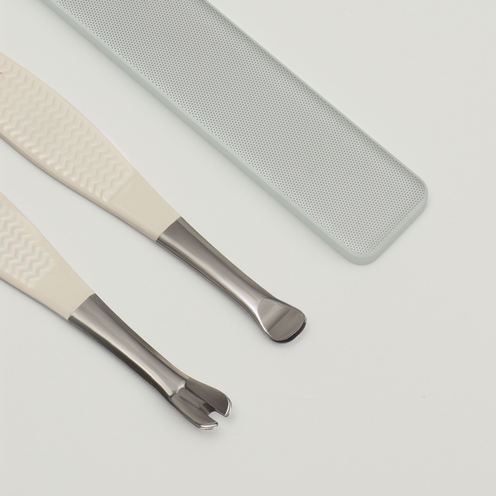 Набор маникюрный, 6 предметов, в футляре, цвет бежевый/персиковый