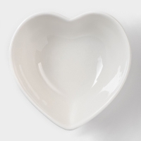 Соусник фарфоровый Magistro &laquo;Сердце Бланш&raquo;, 80 мл, цвет белый