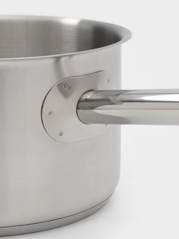 Ковш 2,8 л, d=18, h=11 см, с крышкой, толщина стенки 0,8 мм, индукция