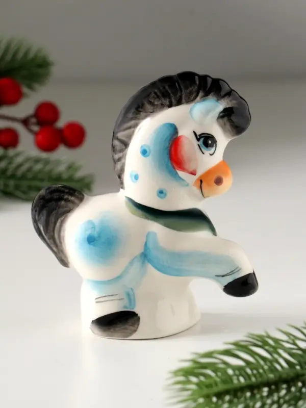 Сувенир Конь Буран большой, 11х10х4,5 см, гжель, цвет