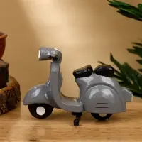 Сувенир "Мопед" дерево 15х9х10 см, цв. серый