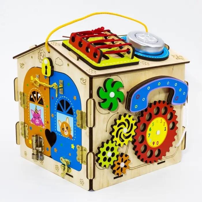 Бизиборд &laquo;Дом&raquo;