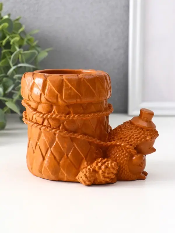 Сувенир карандашница &laquo;Ёжик с корзиной&raquo;, 9&times;8&times;12 см, красная глина