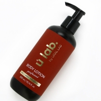 Крем для тела парфюмированный Baccarat Rouge, 300 мл, ULAB