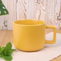 Чашка Jumbo в коробке матовая, желтая