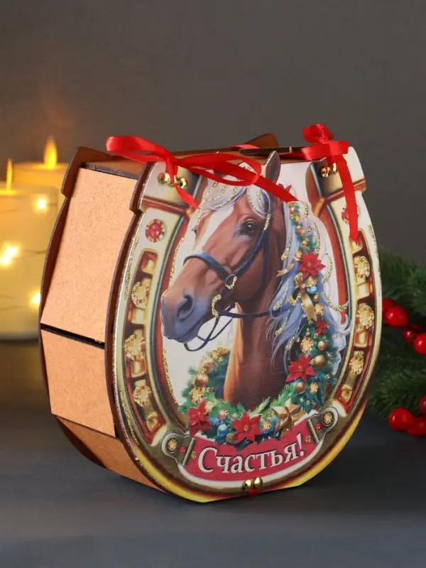 Шкатулка &laquo;Подкова&raquo;, 18&times;18.5&times;7 см