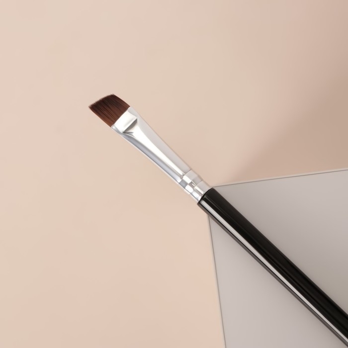 Кисть для макияжа, двусторонняя, с щёточкой, 18 (&plusmn; 1) см, цвет чёрный