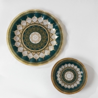 Набор столовый &laquo;Мехенди&raquo;, 7 предметов: d=30 см - 1 шт, d=18 см - 6 шт, цвет зелёный с жёлтым