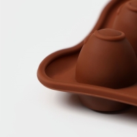 Форма для конфет и шоколада Доляна &laquo;Рондо&raquo;, силикон, 21&times;10,5&times;3 см, 15 ячеек, цвет коричневый