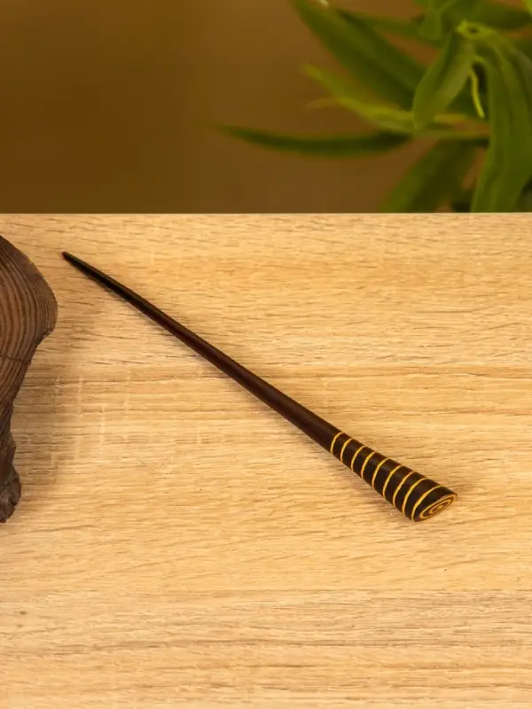 Заколка для волос &laquo;Спираль&raquo;, 17 см, дерево албезия