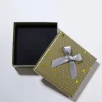 Коробочка подарочная под набор &laquo;Треугольники&raquo; блестящие, 9&times;9 (размер полезной части 8,5&times;8,5см), цвет МИКС