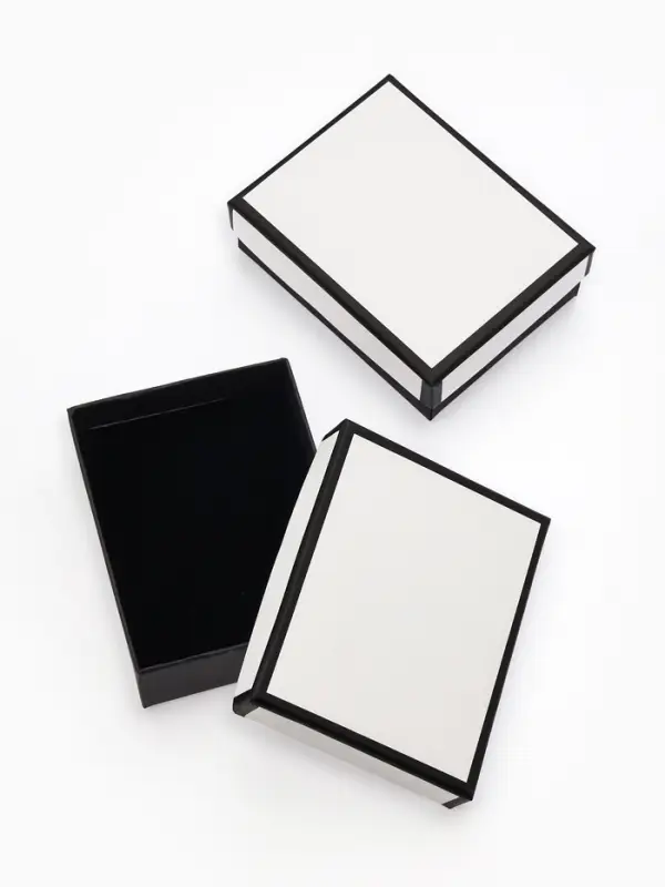 Коробочка подарочная под набор "Стиль", 7*9 см, цвет чёрно-белый