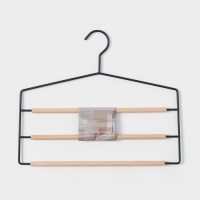 Плечики - вешалка для брюк и юбок LaDо́m Laconique, многоуровневая, 37&times;31,5&times;1,1 см, цвет чёрный