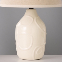 Настольная лампа "Линии" 1х15Вт Е14бежевый 25х25х36см